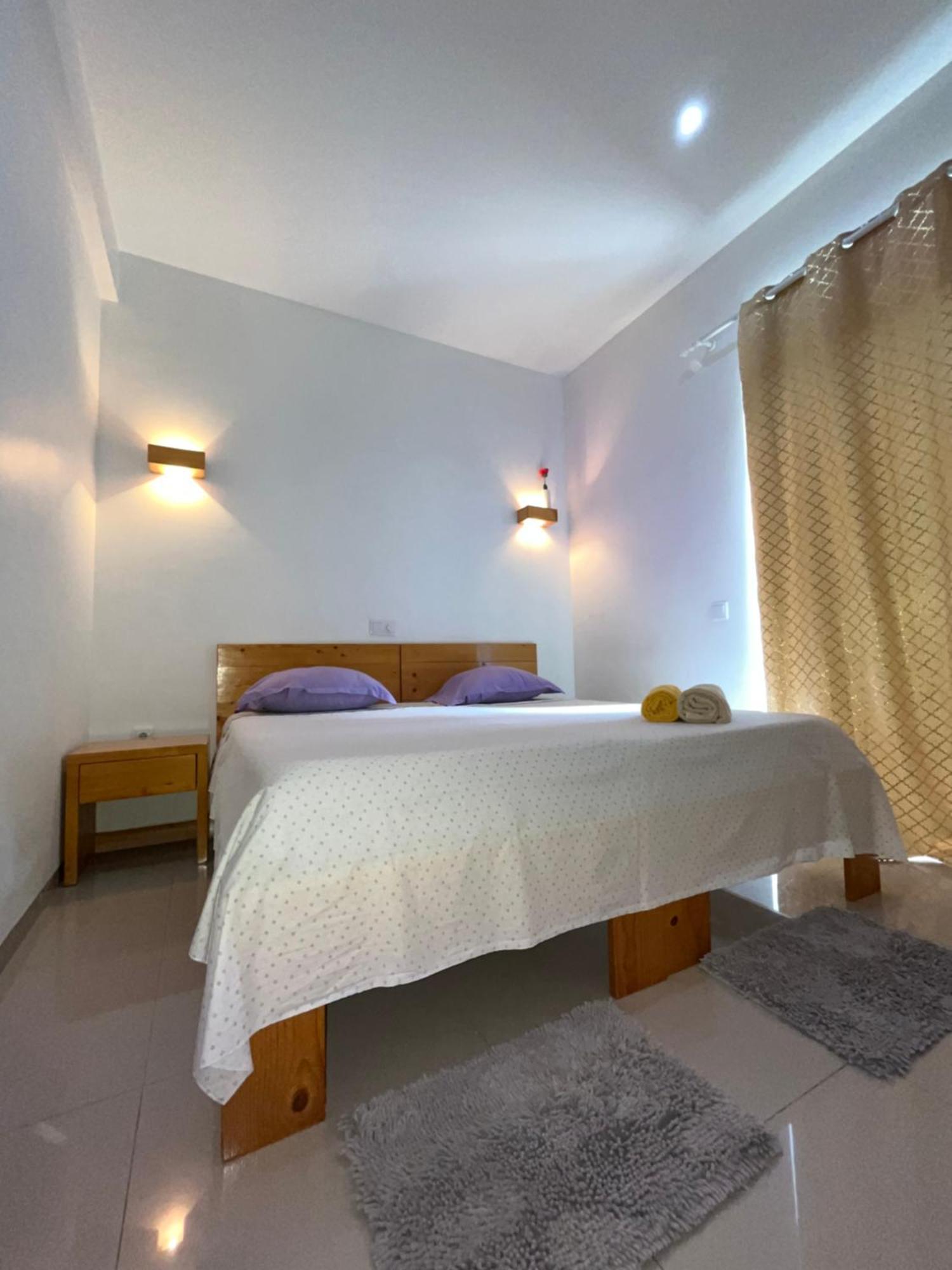 מלון Pombas Luz D'Sol - Residencial Familiar מראה חיצוני תמונה