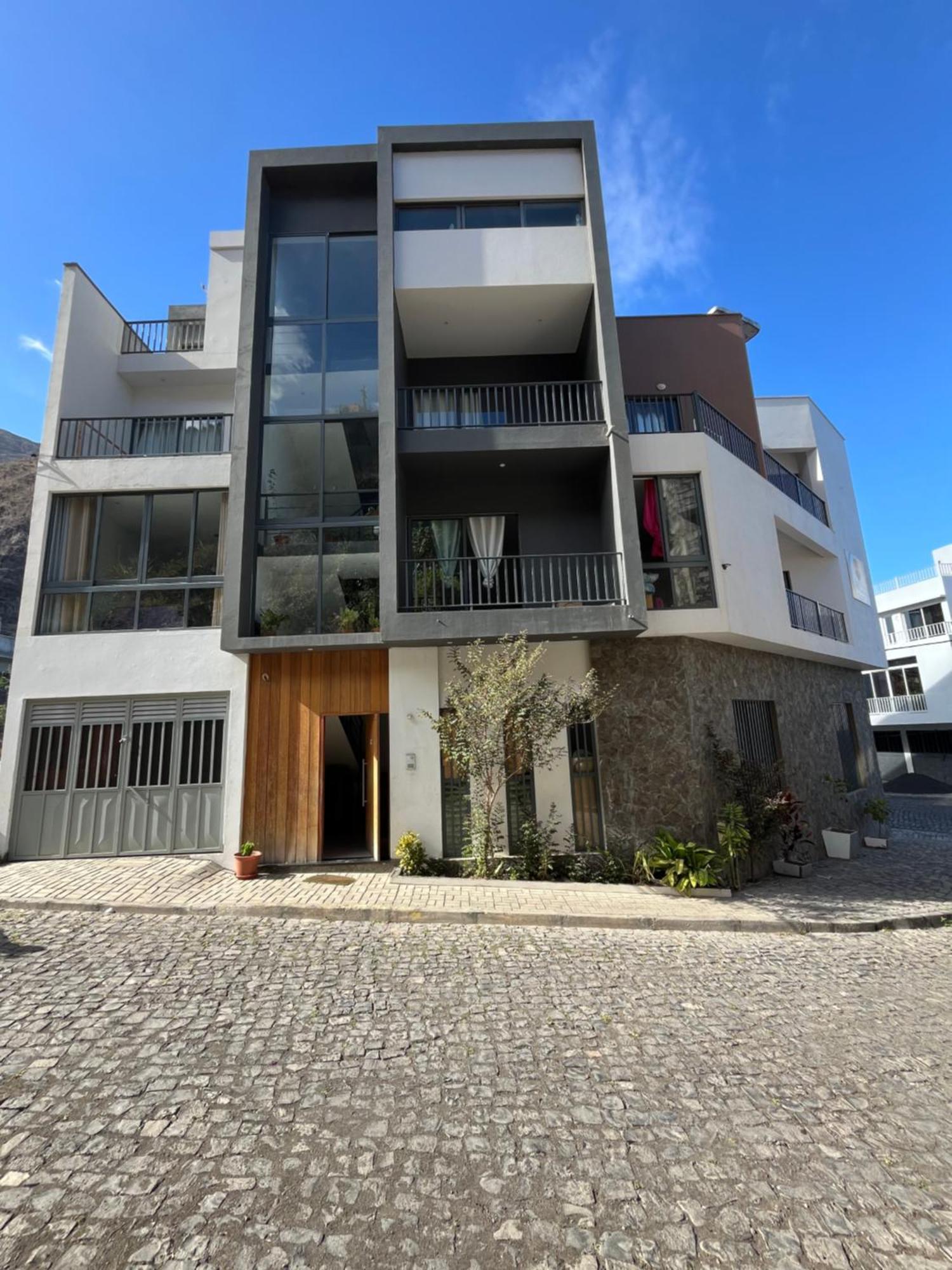 מלון Pombas Luz D'Sol - Residencial Familiar מראה חיצוני תמונה